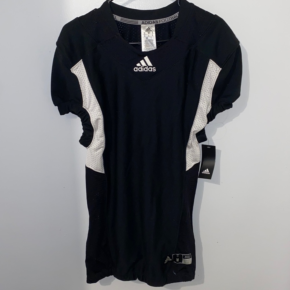 Nwt Adidas football t shirt ♟